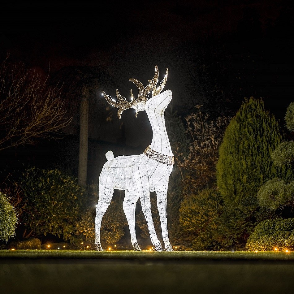 LED svetelný jeleň, 150 cm, 161 ľadovo bielych diód s Flash efektom